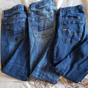 AMERICAN EAGLE Jean's size 6 Bundle of 3